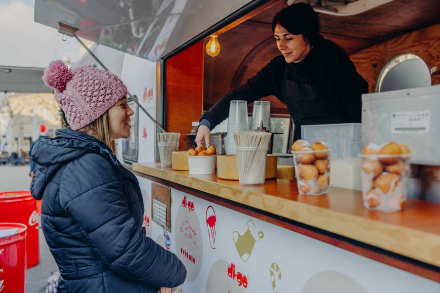 Ne propustite spektakl na novoj blagdanskoj lokaciji - Britancu!