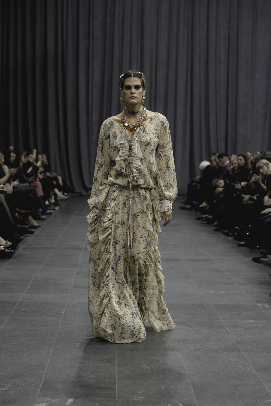 Robert Sever predstavio je novu proljetnu kolekciju revijom...