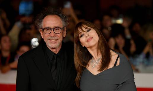 Prvi zajednički crveni tepih: Tim Burton i Monica Bellucci privukli su pažnju na Filmskom festivalu