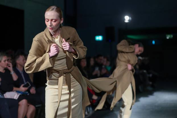 DIPMOD_10 - modna revija diplomskih kolekcija studenata Sveučilišta u Zagrebu Tekstilno-tehnološkog fakulteta