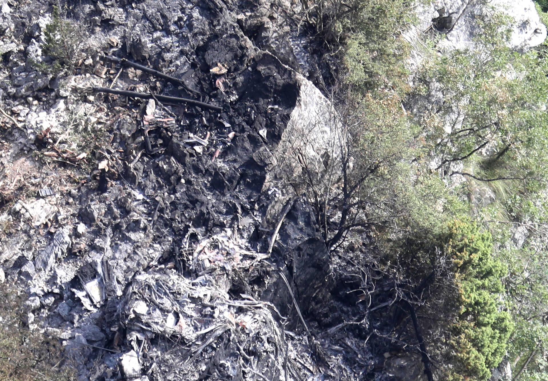 Pronadjeni su ostaci madjarskog vojnog helikoptera koji se srušio na podruèju Pakova sela 