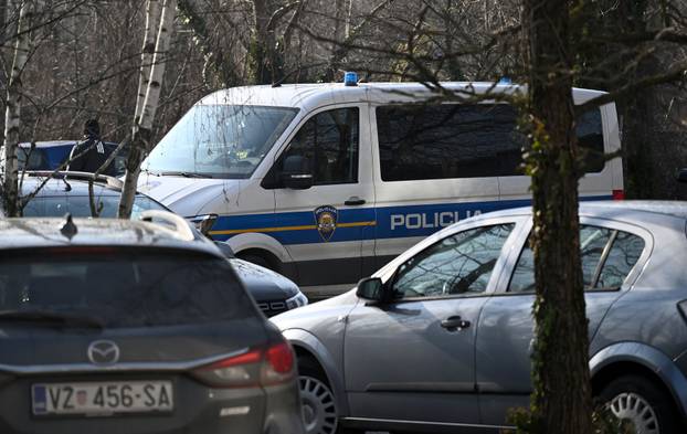 Varaždin: Srđan Mlađan pod jakim policijskim osiguranjem dolazi na Županijski sud