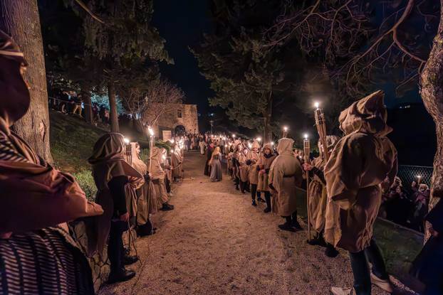 Imotski: Uprizorenje 24. Žive slike Muke Isusove