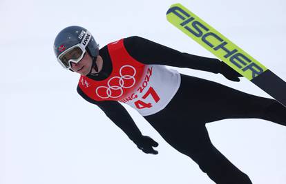 Norvežanin bez treninga srušio rekord skakaonice pa odustao u kombinaciji zbog glupe greške