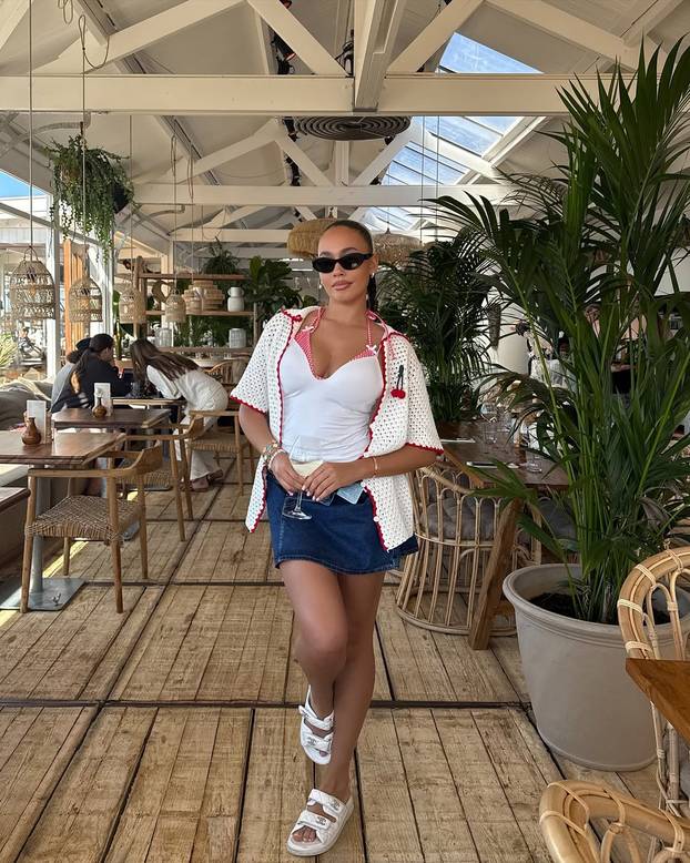 FOTO Ljepotica koja ljubi irskog junaka kvalifikacija za SP: 'Osjećam se kao u oblacima...'