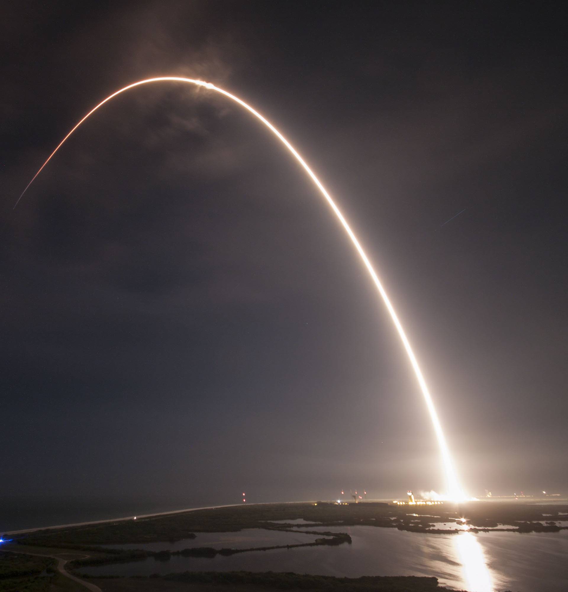 Ovo već postaje rutina: SpaceX spustio i šestu raketu Falcon 9