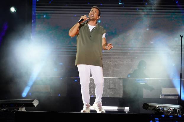 Beograd: Jedan od najpopularnijih grčkih pjevača, Nikos Vertis, održao koncert na stadionu Tašmajdan