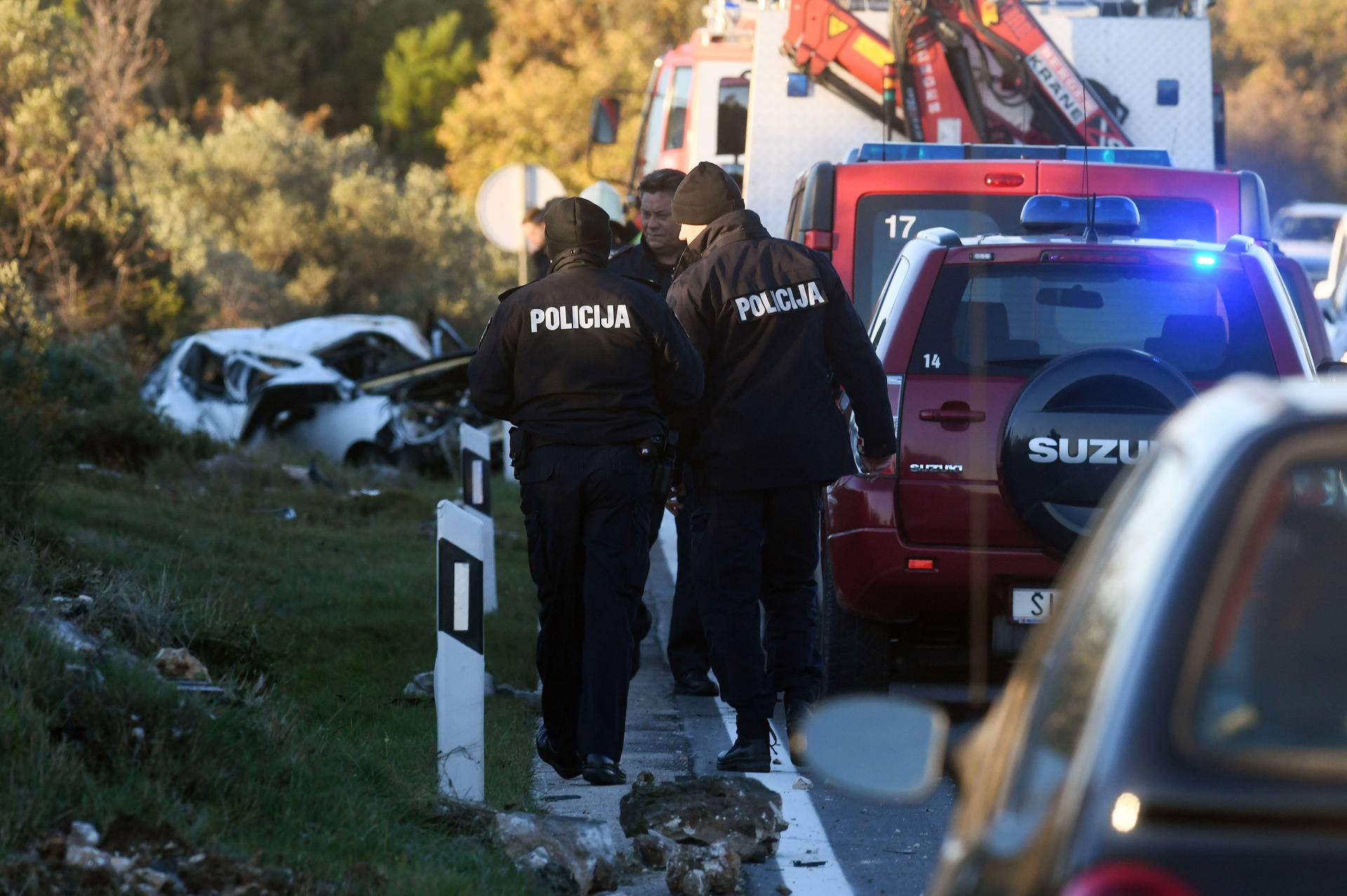 Uznemirujuće fotografije: Kod Šibenika jedan mrtav u sudaru