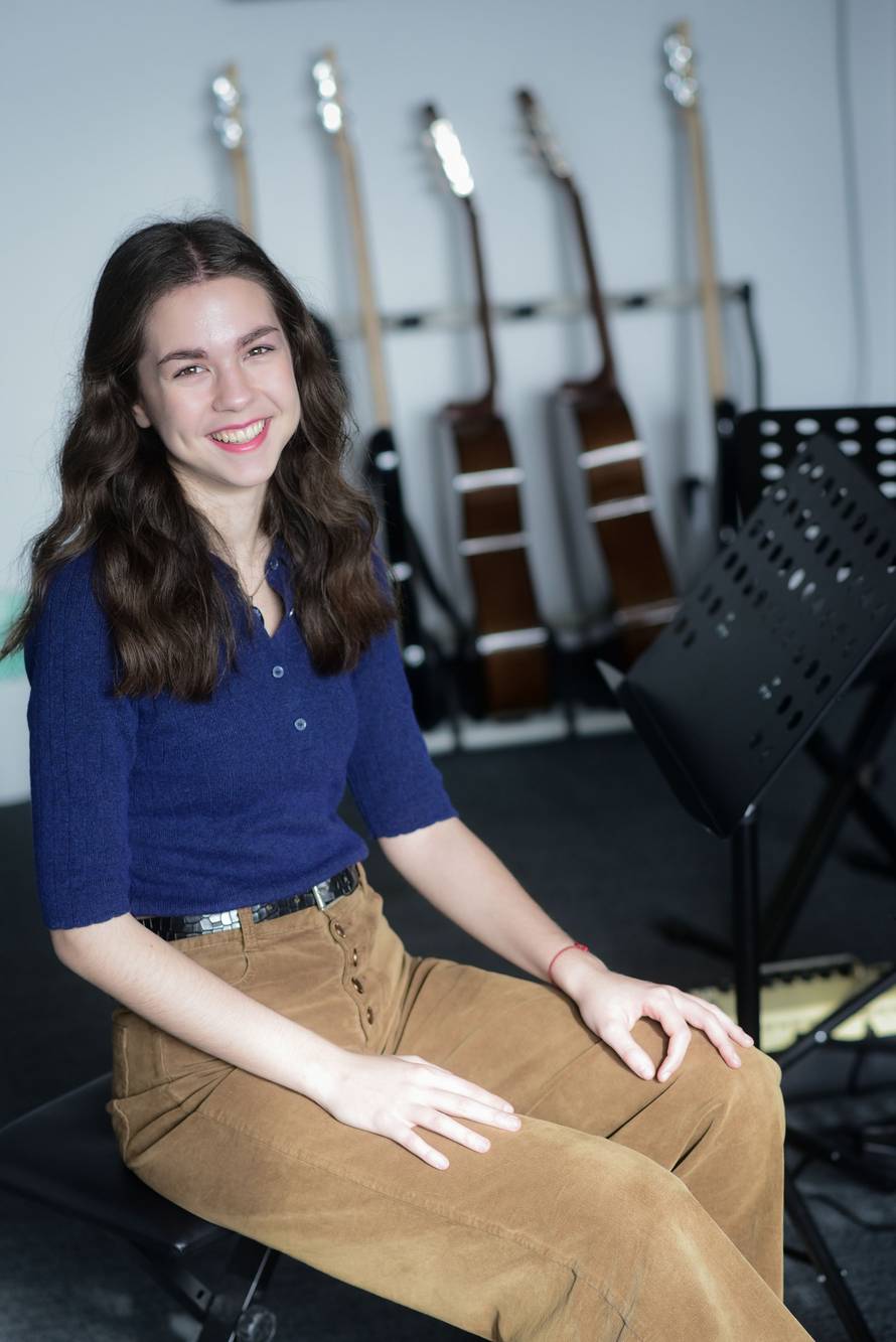 Zagreb: Mlade hrvatske glazbenice Sara Kajari i Klara Baraba 