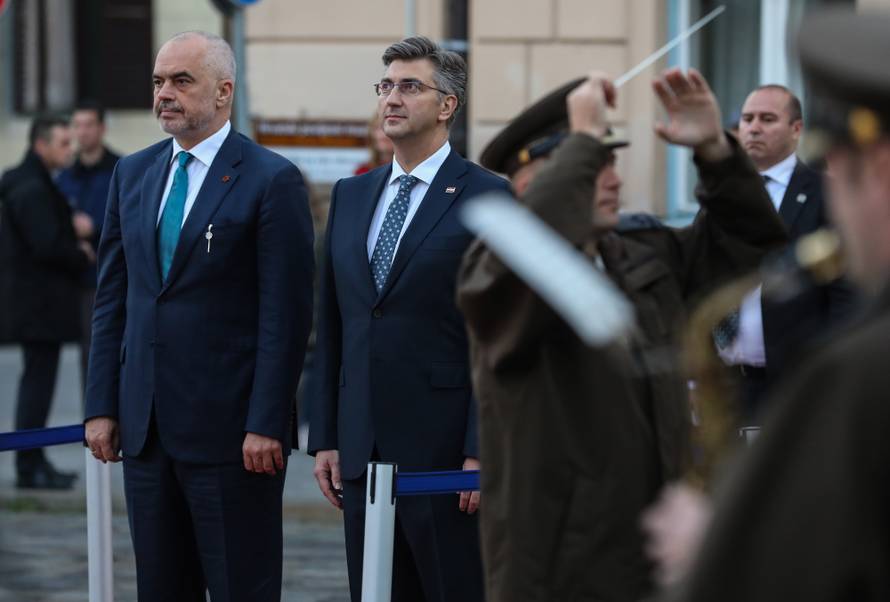 Plenković i Rama potpisali su Deklaraciju o partnerstvu