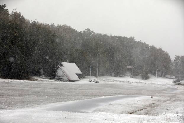 Prvi ovosezonski snijeg pao je na Platku