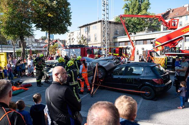 Zagreb: Dan otvorenih vrata u JVP Zagreb