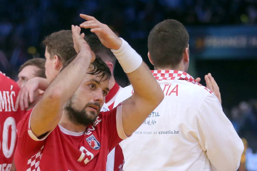 ŠOK U PARIZU: Kauboji imali broncu u džepu pa se ugasili...