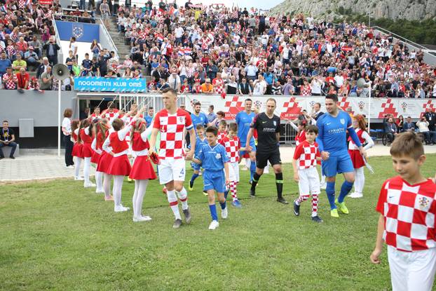 Prijateljska utakmica Hrvatske nogometne reprezentacije i NK Omiš povodom 100 godina istoimenog kluba