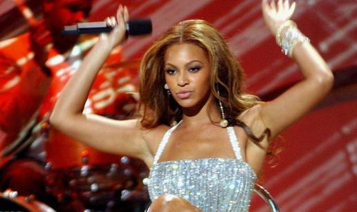 FOTO Beyonc&eacute; je od srame&zcaron;ljive curice postala megazvijezda, ovako se mijenjala kroz godine