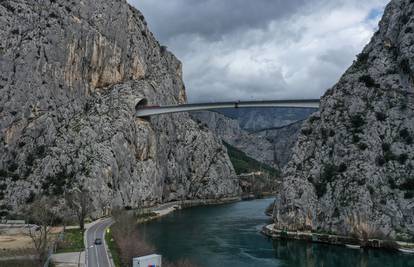 Nisu ugradili burobran: Novi most Cetina u Omišu morat će zatvoriti pri svakoj jačoj buri