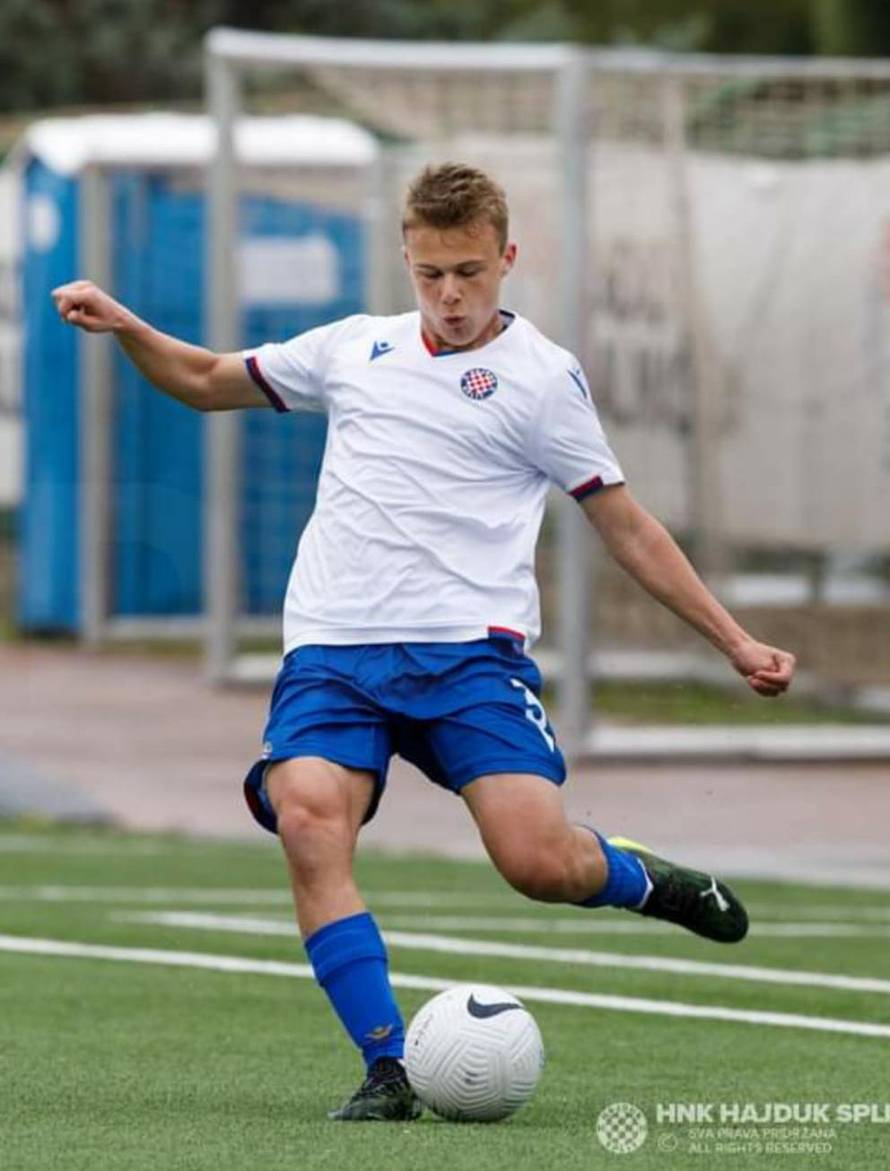 Otac hajdukovca vukovarski je heroj: Dobio sam metak u vrat, ranjenog su me odnijeli u plahti