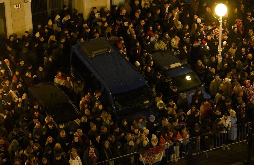 Zagreb: Doček brončanih rukometaša, pogled iz zraka 