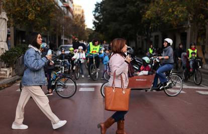 Španjolska najavljuje još 10 mlrd eura pomoći građanima