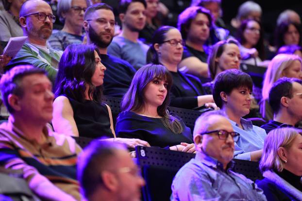 Zagreb: Jazz orkestar HRT-a i Miron Hauser uz osam istaknutih pijanista odali su počast Matiji Dediću 