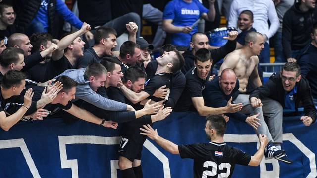 Zagreb: Futsal Dinamo pobijedio UspinjaÄu i plasirao se u polufinale prvenstva Hrvatske