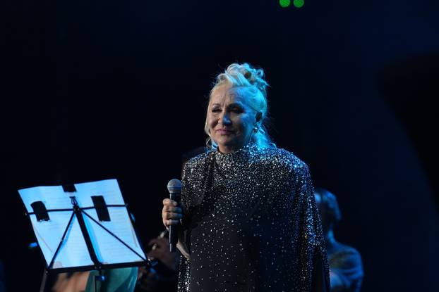 Vesna Zmijanac održala je prvi od tri zakazana koncerta u beogradskoj Areni