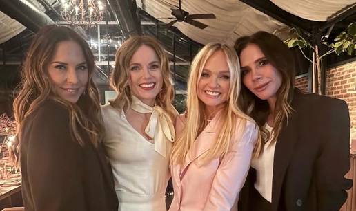 Slavne prijateljice zajedno: Evo &scaron;to je objavila Victoria Beckham nakon Brooklynovih izjava...