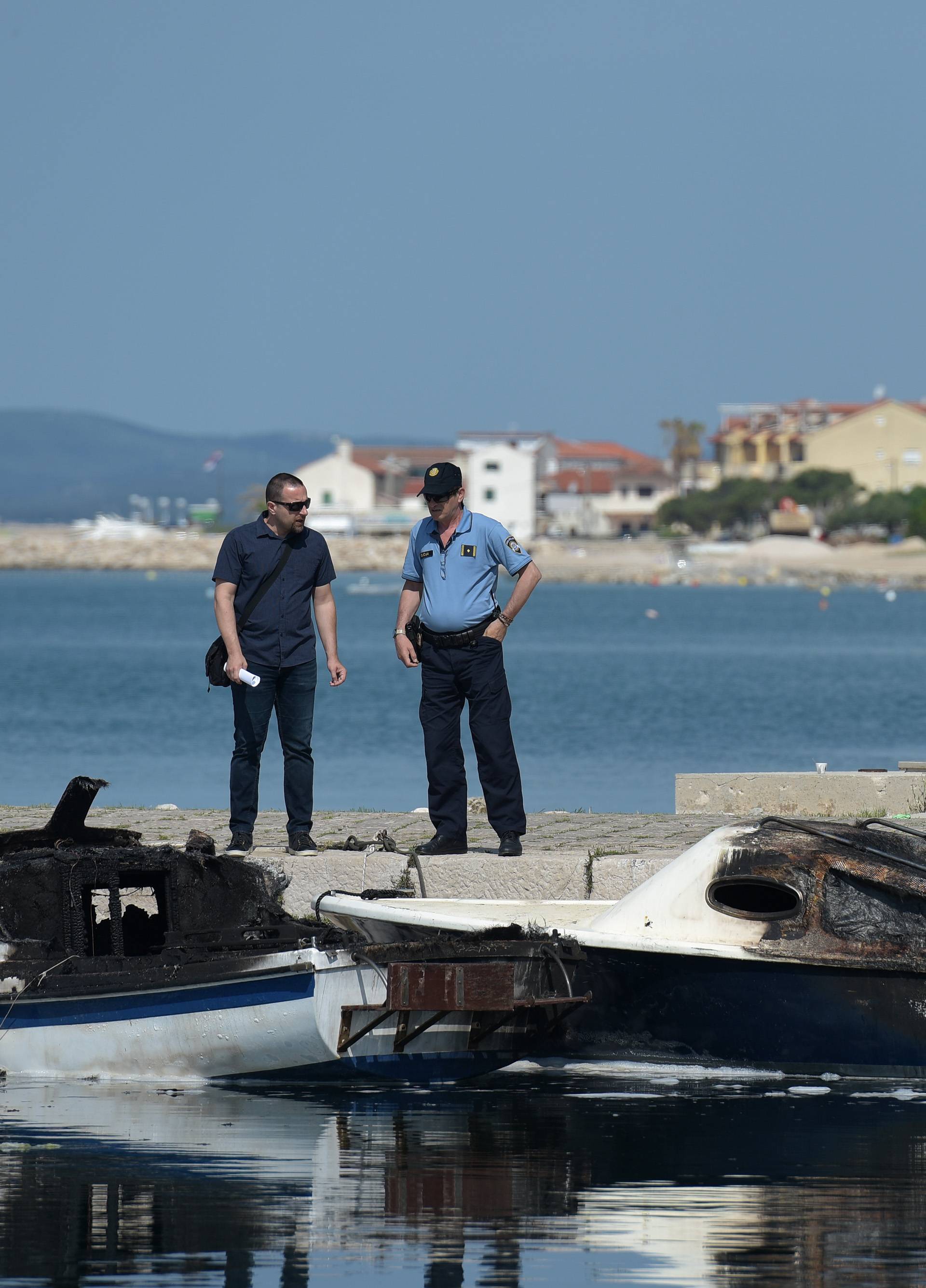 Izgorjelo više stotina tisuća kn: Brodice je zapalio tehnički kvar