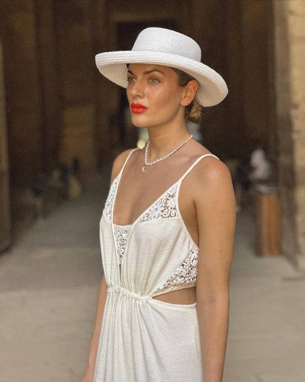 FOTO Ne treba muškarca: 'Na medeni mjesec sam otišla sama i zamrznula sam jajne stanice'