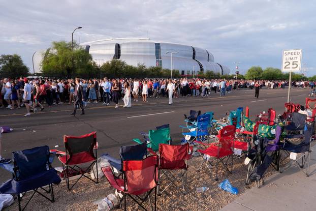 Memorial service for slain conservative commentator Kirk in Glendale