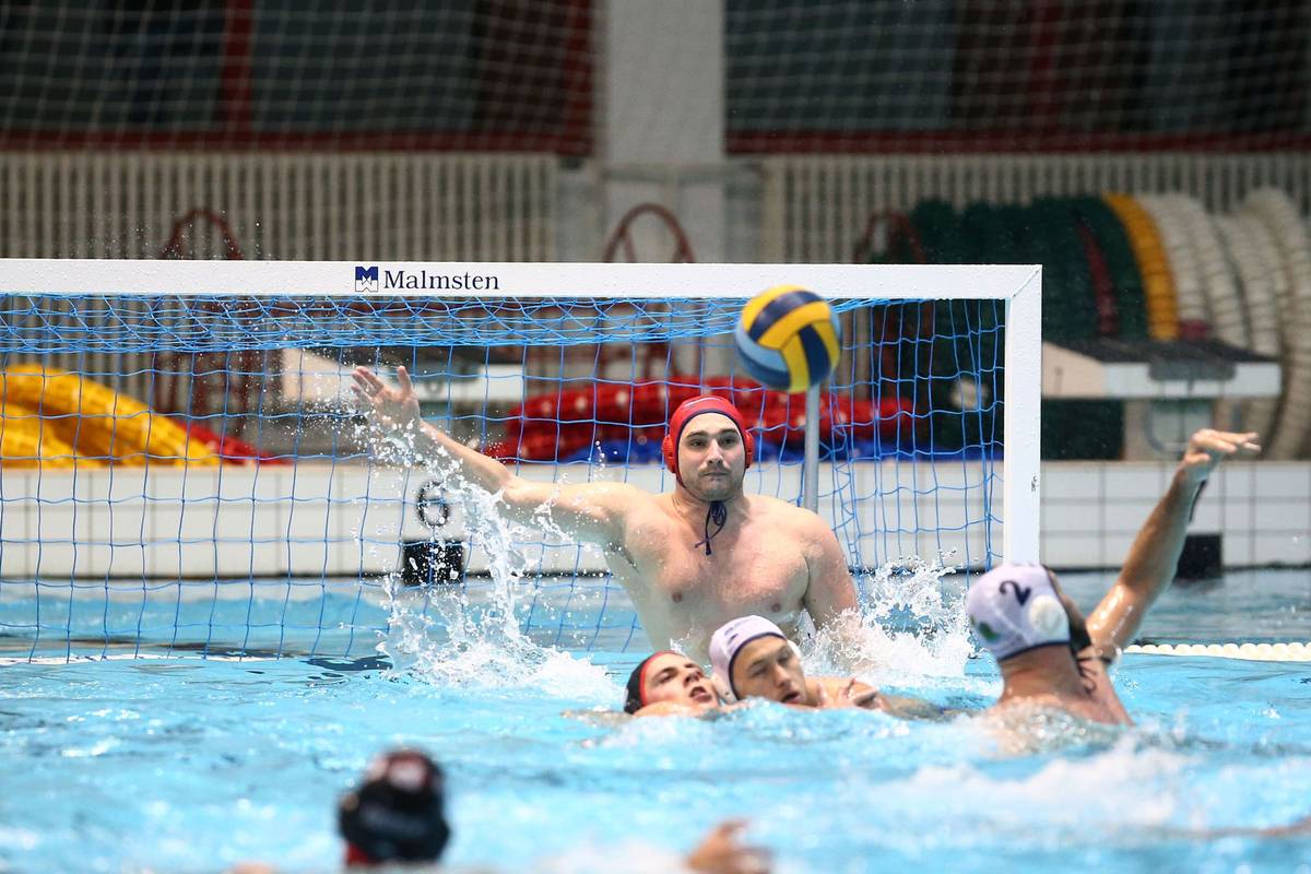 Naši klubovi polovični u Europi: Mladost pobijedila, Jadran ne