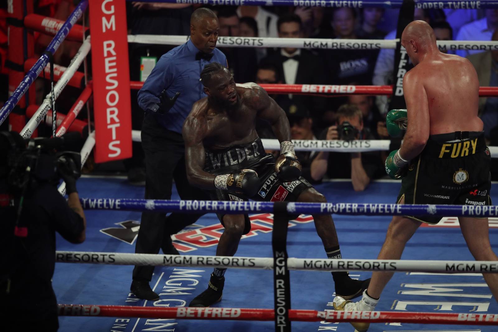 Deontay Wilder v Tyson Fury