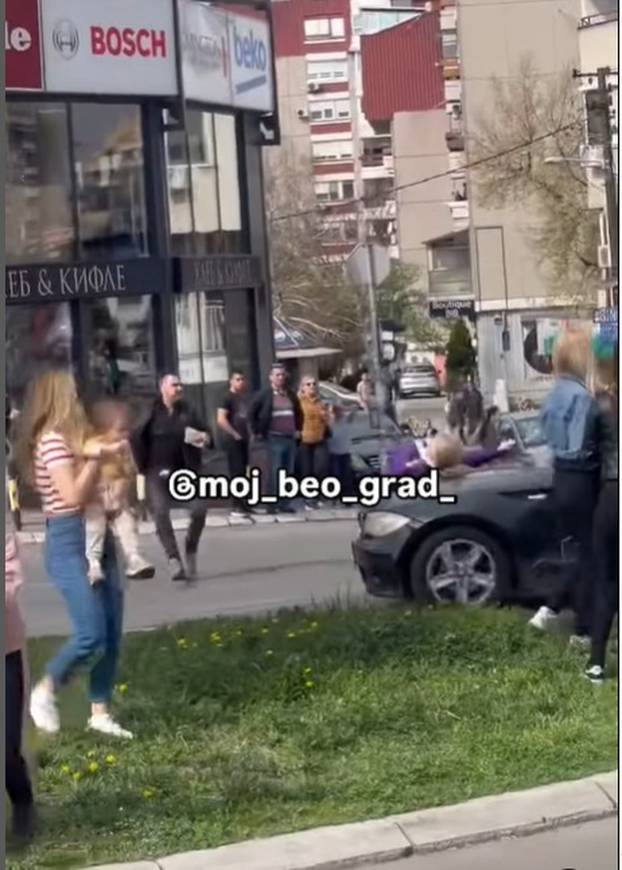 200 slika s masovnog prosvjeda