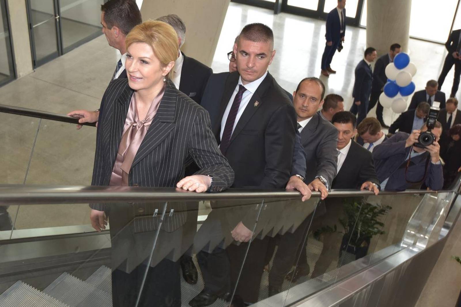 Kolinda otvorila novi terminal, u Gaženicu stigao i Gotovina