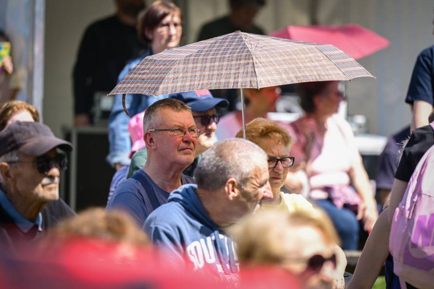 Zagreb: Atmosfera na koncertu na proslavi Međunarodnog praznika rada na Maksimiru