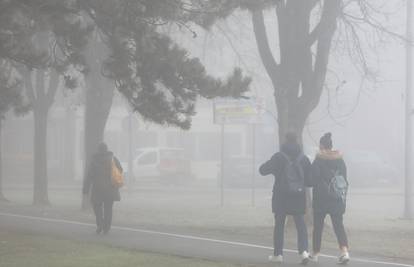 Magla svuda, magla oko nas: Za vikend moguća kiša, olujna bura zapuhat će na Jadranu!