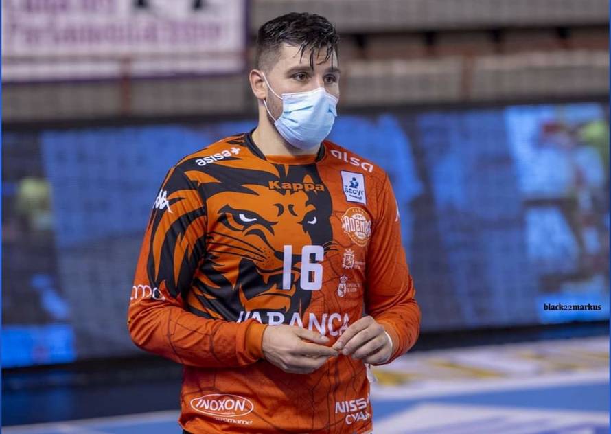 Tko je Dino Slavić? Karijeru je započeo u Matuljima, a sada je 'zaključao' vrata Makedoncima