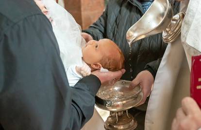 'Prijatelj me pitao da budem krsni kum njegovom djetetu, ali odbio sam zbog liste zahtjeva'