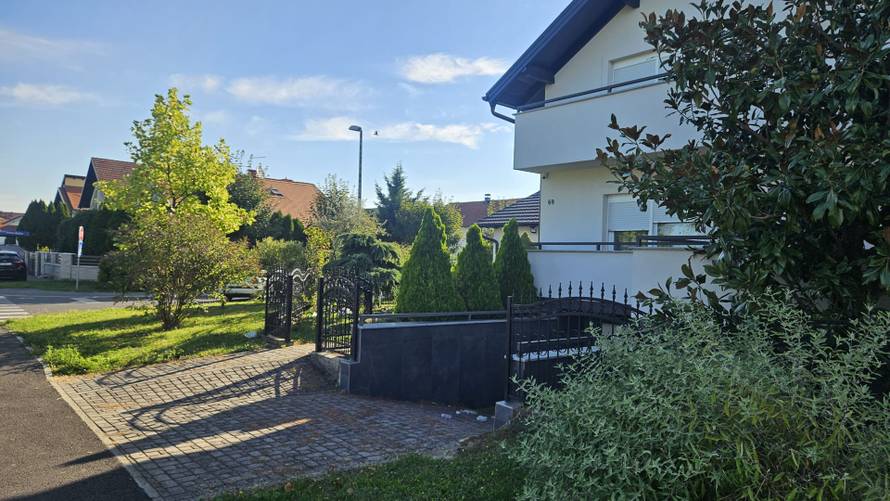 Duspari smeće bacili u dvorište: 'Vjerujem da će policija odraditi svoj dio da se to ne ponavlja'