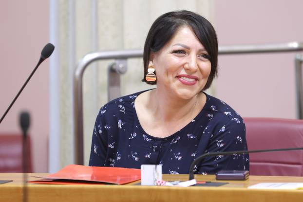 Zagreb: Sabor raspravlja o prijedlogu rezolucije o umjetnoj inteligenciji