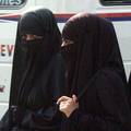 U Iranu izdali uhidbeni nalog za dvije žene koje je napao muškarac jer nisu nosile hidžab