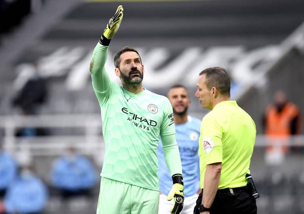 Newcastle United v Manchester City - Premier League - St James' Park