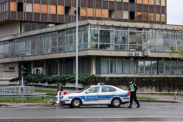 Zagreb: Započeo je očevid nebodera Vjesnik
