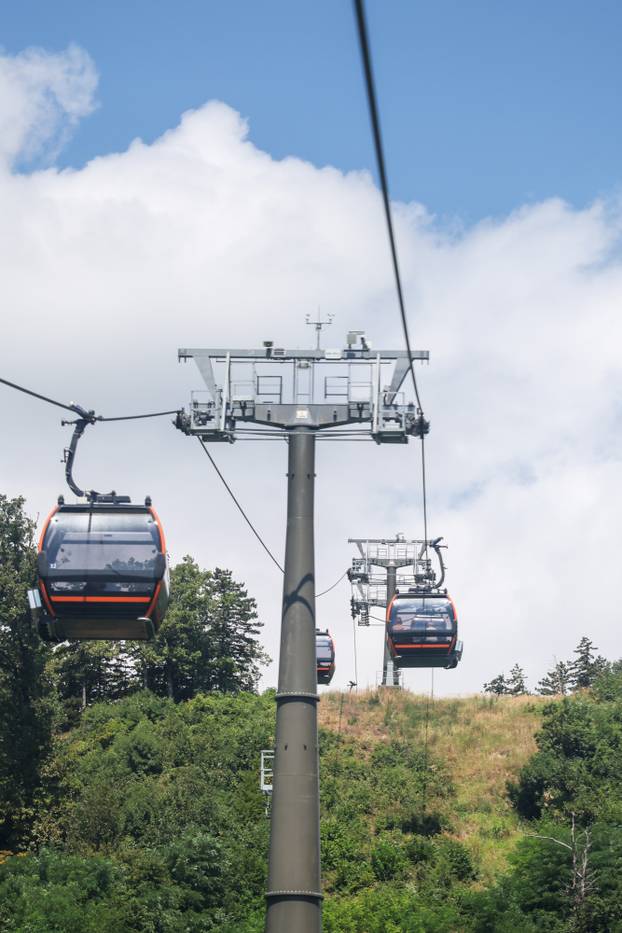 Zagreb: Vožnja žicarom na Sljeme