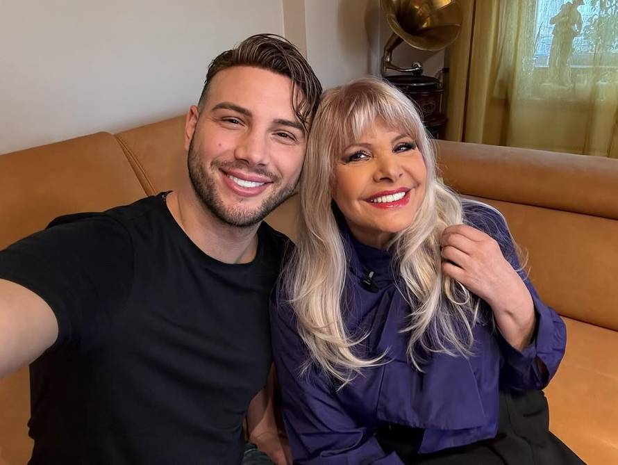 Alen Bičević pozirao u društvu Hanke Paldum: 'Meni je danas život stao na sekundu. Diva!'