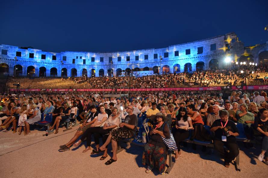 Pula: Dolazak poznatih na sveÄano otvaranje 65. filmskog festivala