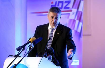 Karamarko: Afere oko Merzel i Sabe neusporedive s Brkićem