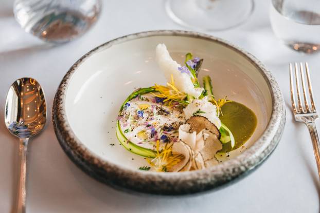 FOTO Zavirite u raskošni ljetni jelovnik restorana u Esplanadi