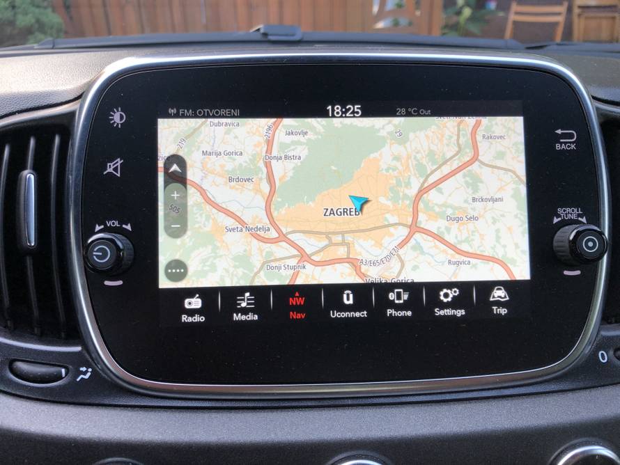 Abarth 595 Esseesse: Slatko malo, glasno i brzo ‘čudovište’