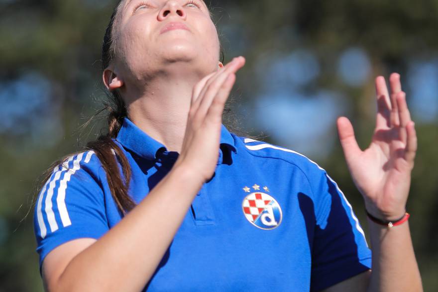 Helena Spajić, nogometašica Dinama